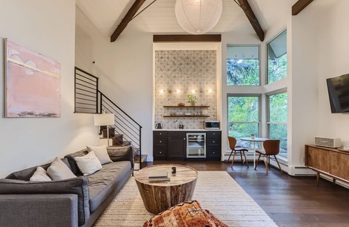 Highland Park House | Alpine Modern 4BR/3.5BA with hot tub near hiking trails, CU and downtown