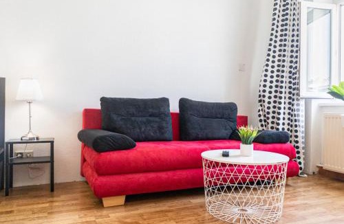 Matzleinsdorf Apartment | Amazing 2BR Apt Near Downtown