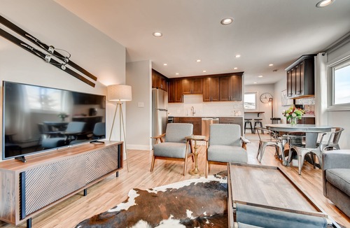 Frisco Condo | Amazing Modern Mountain Condo - Heart of Frisco