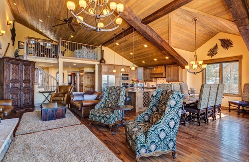Woodmoor Cabin | Amazing views from this Breckenridge Mountain Lodge. Hot Tub, Fire Pit & Shuttle