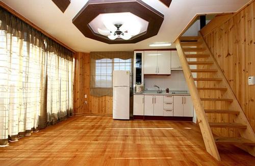 Taean House | Anmyeondo Lake Park Pension