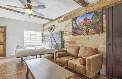 West Colorado Springs Apartment | Apartment ∙ 1 bedroom ∙ 2 guests