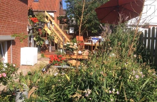 Sierksdorf Apartment | Apartment 2, 3 rooms, 80 sqm, basement - Ferienwohnungen Schwalbennest
