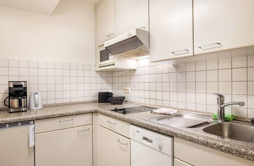 Hinterzarten Apartment | Apartment '4' with Balcony and Wi-Fi
