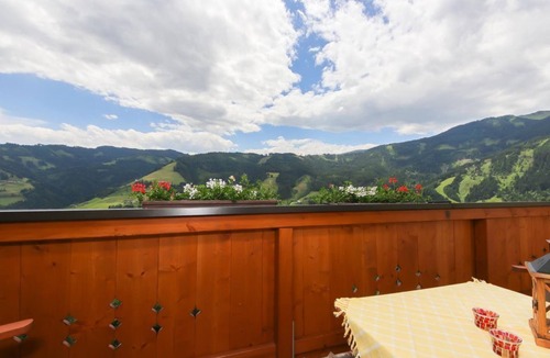 Muehlbach Am Hochkoenig Apartment | Apartment Hochkönig 3 bedrooms, 2 shower/WC - Haus Lettengut