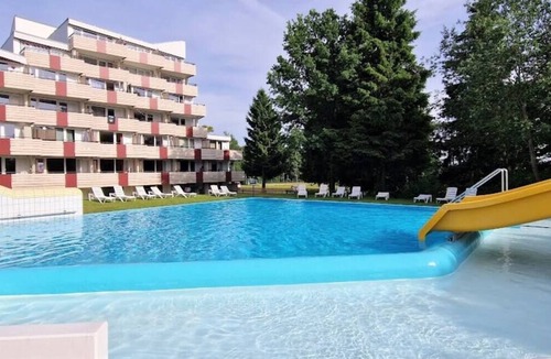 Sankt Englmar Apartment | Apartment-Classic-Nähe Pool-Countryside view-Private Bathroom