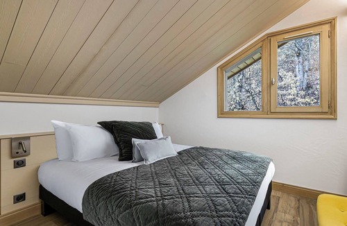 Meribel Villa | Apartment Combes - Three Bedroom Villa, Sleeps 6