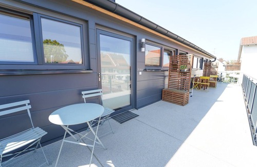 Sankt Georgen Apartment | Apartment 'Wendlingen 3' with Shared Terrace, Balcony and Wi-Fi