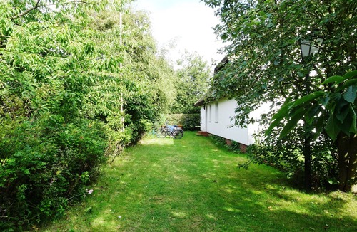 Vitte Cottage | Apartment - House Karin
