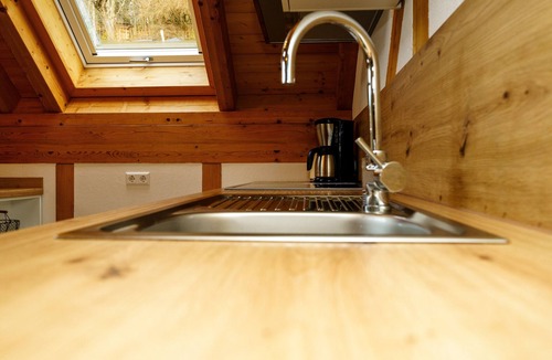 Oberharmersbach Apartment | Apartment 'Kronenhirsch' with Balcony and Wi-Fi