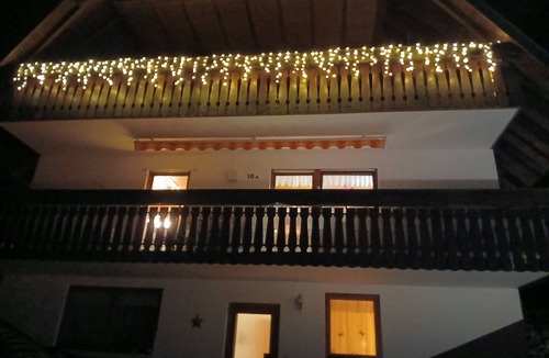 Kirchzarten Apartment | Apartment Lavendel with Mountain View, Shared Terrace and No Wi-Fi