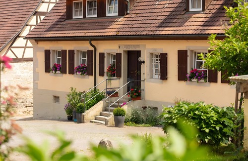 Gerabronn Apartment | Apartment 'Löwenzahn' with Shared Terrace, Shared Garden and Wi-Fi