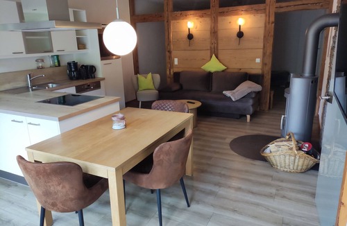 Ehlenbogen Apartment | Apartment 'Maulbetsch' with Private Terrace, Private Garden and Wi-Fi