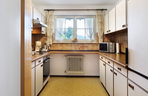 Saig Apartment | Apartment 'Mönch' with Shared Garden, Balcony and Wi-Fi