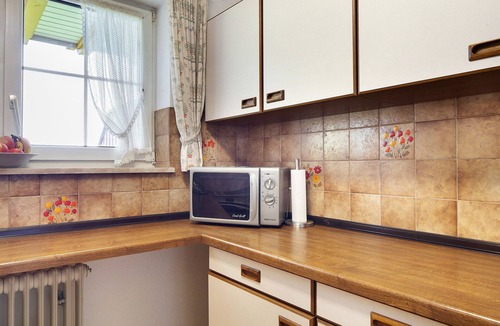 Saig Apartment | Apartment 'Mönch' with Shared Garden, Balcony and Wi-Fi
