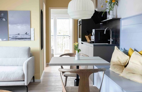 Bad St. Peter-Ording Apartment | Apartment 'Ocean Star' with Balcony and Wi-Fi