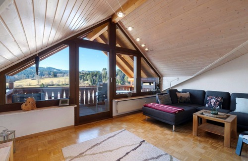 Lenzkirch Apartment | Apartment 'Panoramablick' with Mountain View, Balcony and Wi-Fi