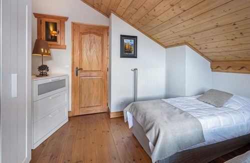 Meribel Village Villa | Apartment Perdrix 5 - Three Bedroom Villa, Sleeps 6