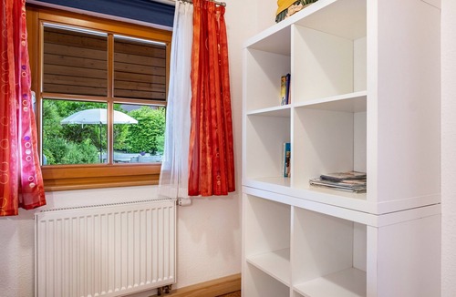 Wolfach - Saint Roman Apartment | Apartment 'Talblick' with Mountain View, Private Terrace and Wi-Fi