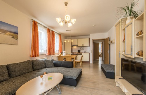 Ahlbeck Apartment | Apartment Usedom Seebad Ahlbeck on the stand with Lake View Balcony Parking