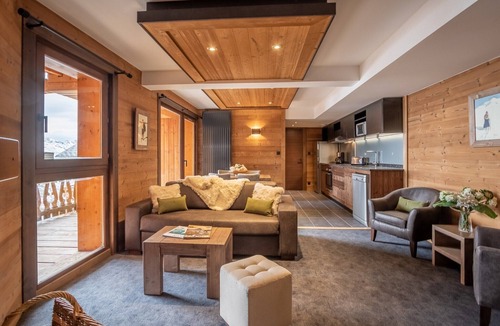 Val-Thorens Apartment | Apartment with Pool Access
