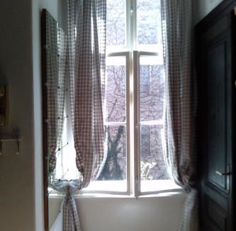Hernals Apartment | Apartment Wohnung in Hernals mit Garten- und Strassenblick by Interhome