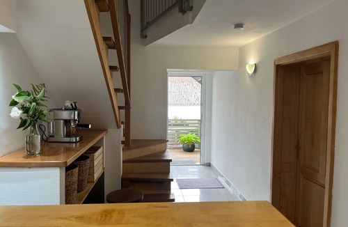 Absberg Apartment | Apartment 'Wohnung Mit Dachterrasse' with Private Terrace, Shared Garden & Wi-Fi
