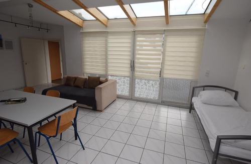 Stuttgart Apartment | Apartment Zuffenhausen