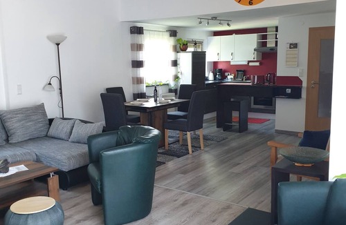 Vilshofen Apartment | Appartement mit gr. Garten u. 2 Bäder
