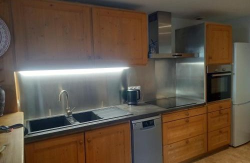 Brides-les-Bains Apartment | Appartement centre du village brides les bains