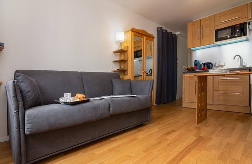 Chamonix City Centre Apartment | Appartement Paccard 305, Chamonix, France