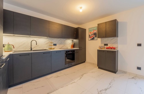 Argentiere Apartment | Argentière Center Stay | Balcony Parking, Argentière (Chamonix), France