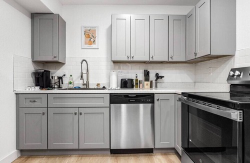 Pueblo Apartment | Artists Collection – Creative Hideaway - Sleeps 6