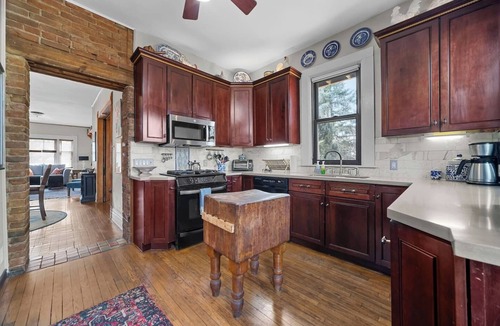 Whittier House | Artsy Victorian I Near RINO I Downtown