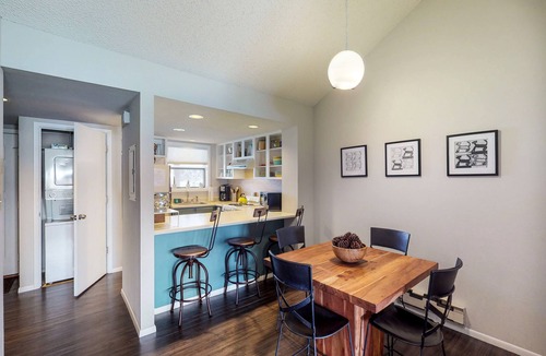 Pagosa Springs Apartment | Aspenwood condo with mountain view - near shopping & dining - 1 dog ok