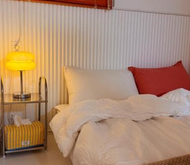 Cheonho-dong Apartment | At Ease Stay near by KSPO DOME