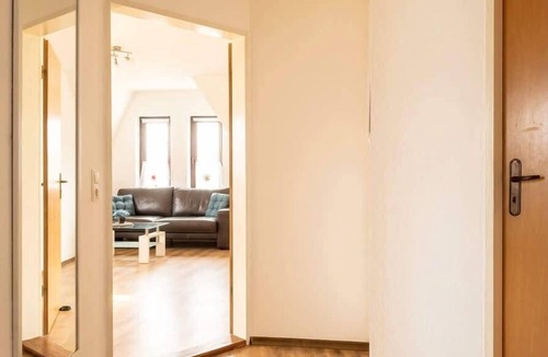 Nord-Mitte Apartment | Attic Apartment | Harbor View 2 BR Bremerhaven
