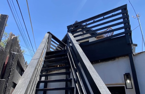 Curtis Park House | Attic apartment in RiNo/Five points. 5min away from Train station