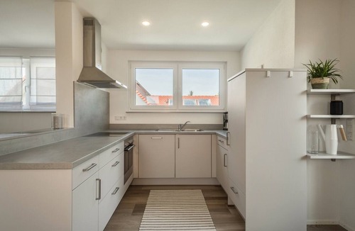 Eriskirch Apartment | Attic Apartment ‘Marla’ with Wi-Fi & Balcony