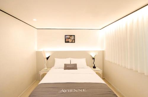 Godeok-dong Villa | AvIENNE 홍대 명동 이태원 DDP KSPO 경북궁 롯데월드 성수