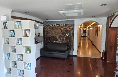 Sokcho Hotel | Bandal Book & Stay
