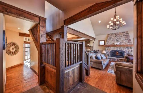 Grand Elk Ranch House | Barnwood Beauty at Grand Elk- Pet Friendly- Hot Tub Private Golf Ski Games