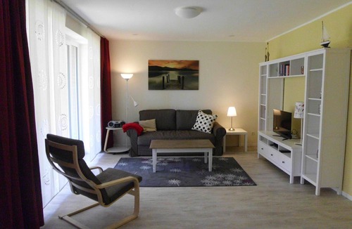 Kappeln Apartment | Barrier-free holiday apartment in a duplex house with a private terrace