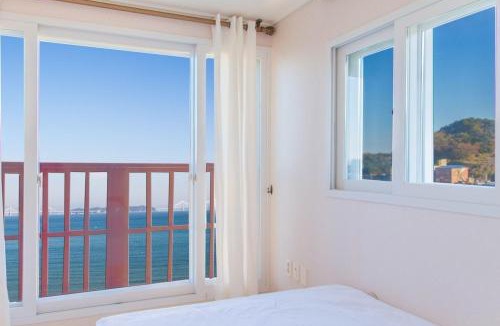 Geoje House | Beachblue Pension Geoje
