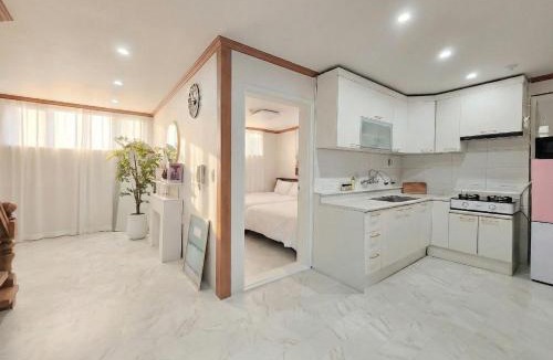 Busanjin Apartment | BeanHeaven, 전포역 4분,레트로 오락기, 무료짐보관,서면