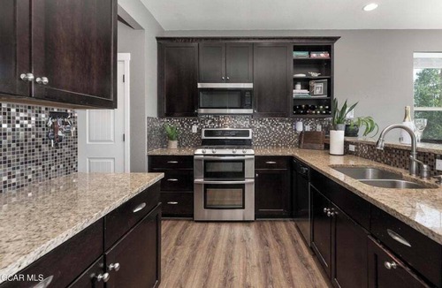 Silvercreek House | Beatiful home on golf course, 4/4, in Granby Ranch - sleeps 8