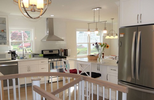New Rochelle House | Beautiful 3-bedroom house charming New Rochelle near Glen Island Park