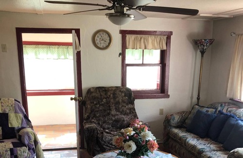 Weston House | Beautiful Cozy Spanish Style Adobe House with NEW HIGH SPEED WIFI