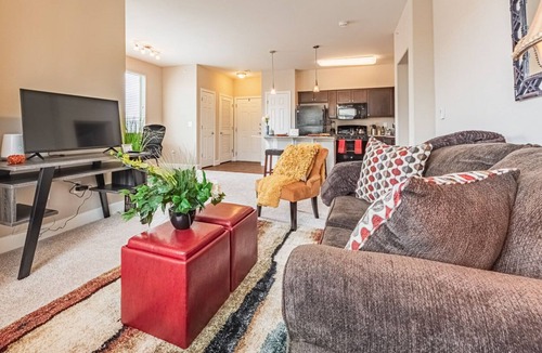 Northeast Colorado Springs Apartment | Beautiful Cozy Mountain view sanitize & disinfect!!!