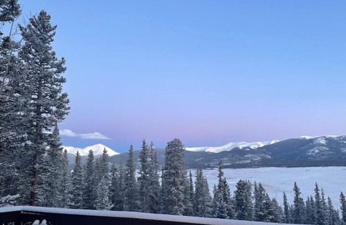 Michigan Hill Cabin | Beautiful mountain home with BREATHTAKING views!